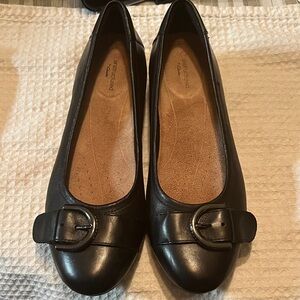 Clarks Unstructured Black Leather Ballet Flats with Buckle Detail